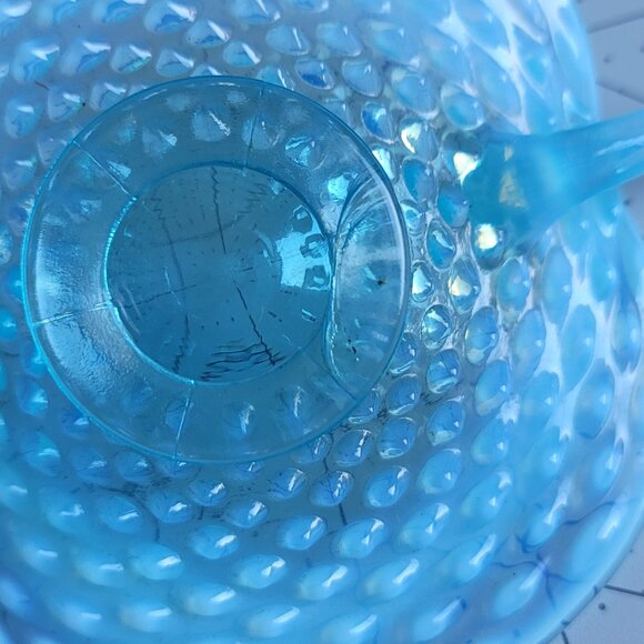 Vintage Fenton Art Glass Blue Opalescent Hobnail Trinket Candy Dish w/ Handles - Picture 6 of 6